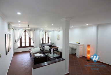 House for rent with 03 bedrooms in Tay Ho area